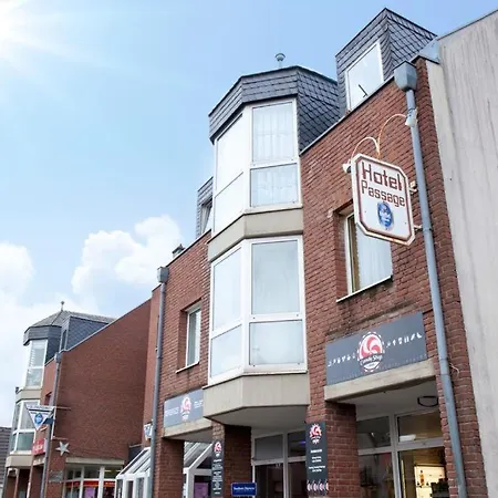 فندق Swetis Passage *