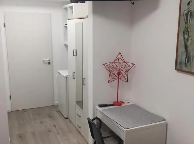 Swetis Passage فندق