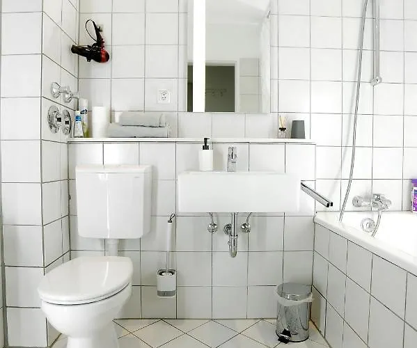 Swetis Passage فندق